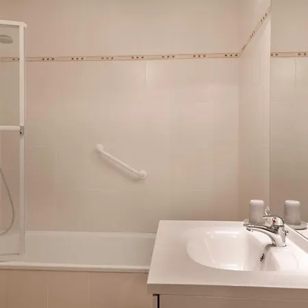 Tres Bel Avec Vue Sur La A Appartement
